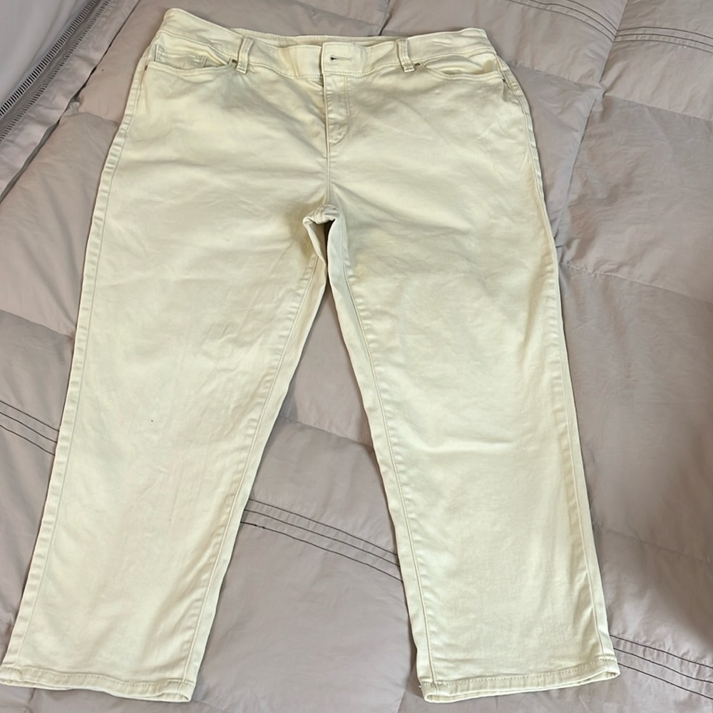 Chico’s Crop pant